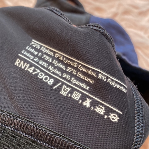 Outdoor Voices Tech Sweat Key Black Blue Sports Bra sz S - Picture 11 of 11